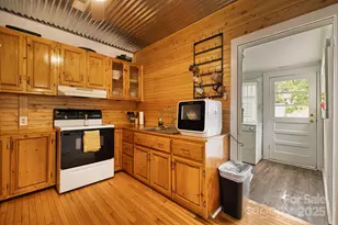 29 Ponder St, Mars Hill, NC 28754 - Photo 14