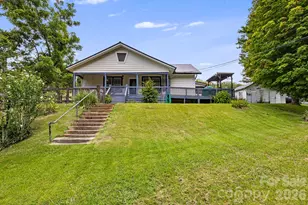 29 Ponder St, Mars Hill, NC 28754 - Photo 2
