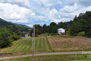 81 River Look Dr, Burnsville, NC 28714 - Photo 12