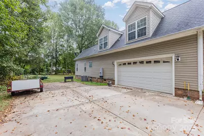 1517 Garrett Landen Drive, Clover, SC 29710 - Photo 34