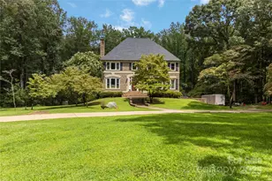 1055 Saddle Dr, York, SC 29745 - Photo 2