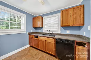 662 Carpenter Ave, Mooresville, NC 28115 - Photo 14