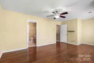 6708 Vlosi Dr, Charlotte, NC 28226 - Photo 18