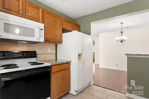 6708 Vlosi Dr, Charlotte, NC 28226 - Photo 6