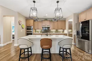 1157 Overlake Dr, Belmont, NC 28012 - Photo 14