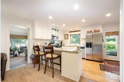 3125 Loma Lane, Charlotte, NC 28205 - Photo 10