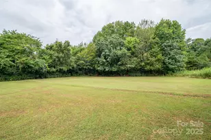 2320 Claremont Rd, Newton, NC 28658 - Photo 26