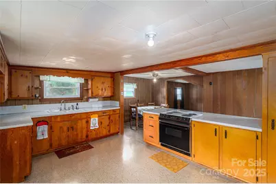 2320 Claremont Road, Newton, NC 28658 - Photo 8