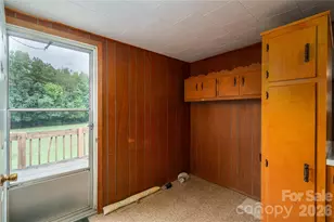 2320 Claremont Rd, Newton, NC 28658 - Photo 12