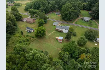 2320 Claremont Road, Newton, NC 28658 - Photo 28