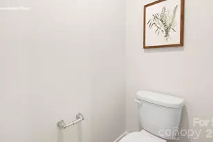 1059 20th Ave Loop SE, Hickory, NC 28601 - Photo 16