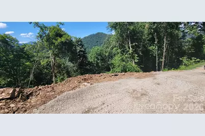 37 Destination Drive, Waynesville, NC 28786 - Photo 2
