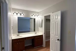 10722 Four Mile Crk Rd, Charlotte, NC 28277 - Photo 8