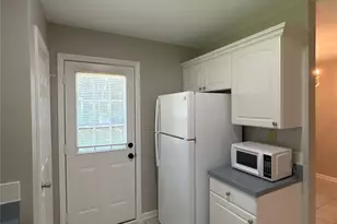 10722 Four Mile Crk Rd, Charlotte, NC 28277 - Photo 6