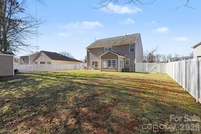 11001 Dulin Creek Boulevard, Charlotte, NC 28215 - Photo 34