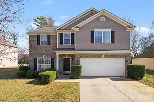 11001 Dulin Creek Blvd, Charlotte, NC 28215 - Photo 1