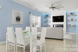 11001 Dulin Creek Blvd, Charlotte, NC 28215 - Photo 10