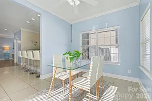 11001 Dulin Creek Blvd, Charlotte, NC 28215 - Photo 12