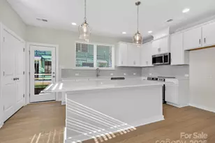 1523 Lithium Ln, Charlotte, NC 28211 - Photo 8