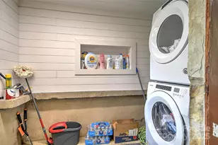 390 Sokassa Rd, Newland, NC 28657 - Photo 22