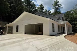 1721 Songbird Ct SE, Lenoir, NC 28645 - Photo 2