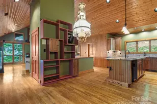 321 Sunset Point Rd, Burnsville, NC 28714 - Photo 8