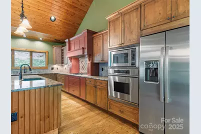 321 Sunset Point Road, Burnsville, NC 28714 - Photo 16