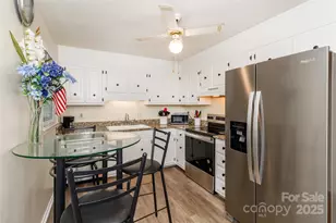 8300 Knights Bridge Rd, Charlotte, NC 28210 - Photo 14