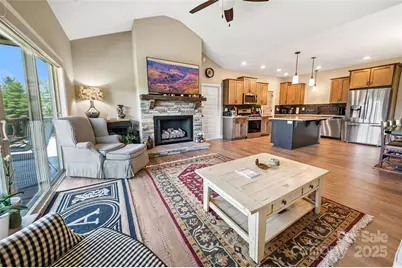 71 Banks Creek Road, Burnsville, NC 28714 - Photo 4