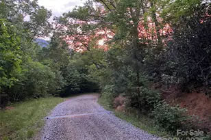 71 Banks Creek Rd, Burnsville, NC 28714 - Photo 22