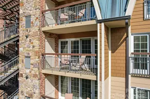 310 Bowling Park Rd, Asheville, NC 28803 - Photo 4