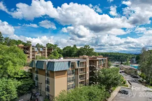 310 Bowling Park Rd, Asheville, NC 28803 - Photo 8