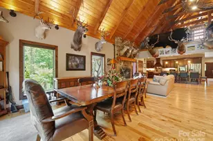 6153 Barclay Ln, Clover, SC 29710 - Photo 8