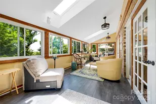 1104 High Vista Dr, Mills River, NC 28759 - Photo 18