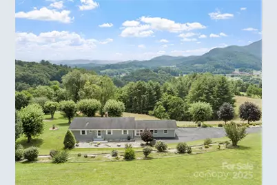 220 Grand View Lane, Burnsville, NC 28714 - Photo 2