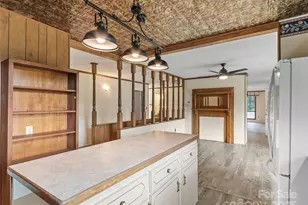 220 Grand View Ln, Burnsville, NC 28714 - Photo 16