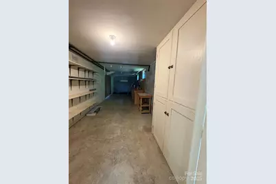 203 Haywood Knolls Drive, Hendersonville, NC 28791 - Photo 30