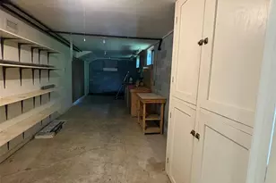 203 Haywood Knolls Dr, Hendersonville, NC 28791 - Photo 30