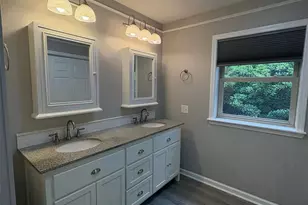 203 Haywood Knolls Dr, Hendersonville, NC 28791 - Photo 20