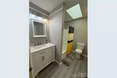 203 Haywood Knolls Drive, Hendersonville, NC 28791 - Photo 24