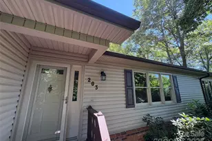 203 Haywood Knolls Dr, Hendersonville, NC 28791 - Photo 2