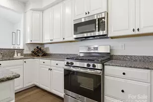 1304 Piedmont Park Dr, Charlotte, NC 28217 - Photo 10