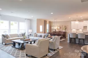 13936 Penbury Ln, Charlotte, NC 28278 - Photo 4