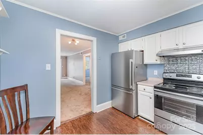 3001 Heathstead Place, Charlotte, NC 28210 - Photo 2