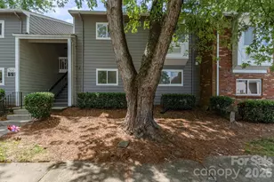 3001 Heathstead Place, Charlotte, NC 28210 - Photo 8