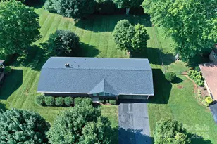 1740 23rd Ave Ln NE, Hickory, NC 28601 - Photo 6