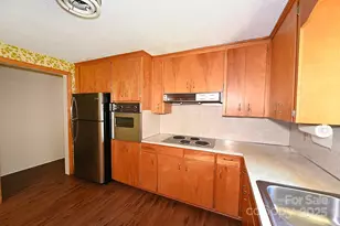 1740 23rd Ave Ln NE, Hickory, NC 28601 - Photo 16