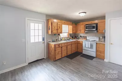 87 Pauline Circle, Franklin, NC 28734 - Photo 2