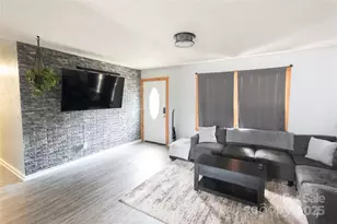 87 Pauline Cir, Franklin, NC 28734 - Photo 12