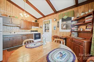 679 Locust Dr, Maggie Valley, NC 28751 - Photo 18